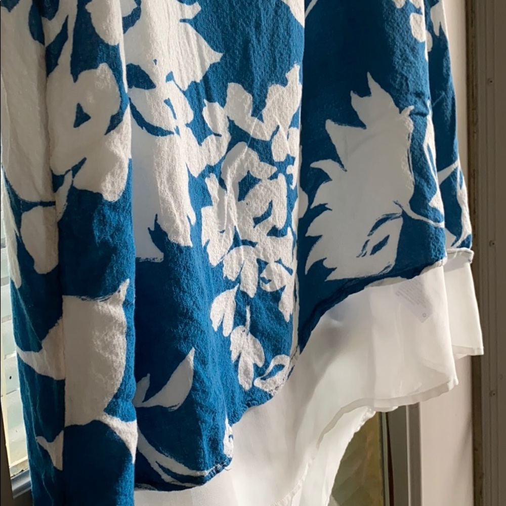 Blue and White Floral Layered Sleeveless Blouse